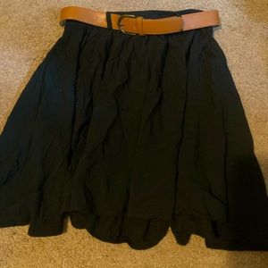Black skirt with belt